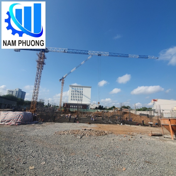 VẬN THĂNG CẨU THÁP
